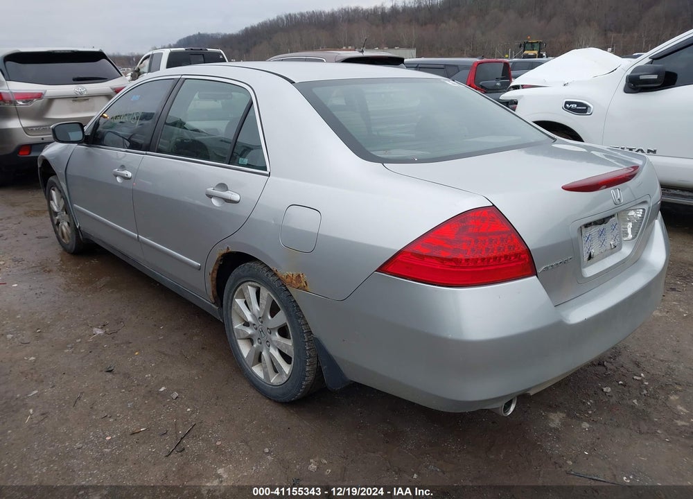 2007 HONDA ACCORD 3.0 SE VIN: 1HGCM66437A039203