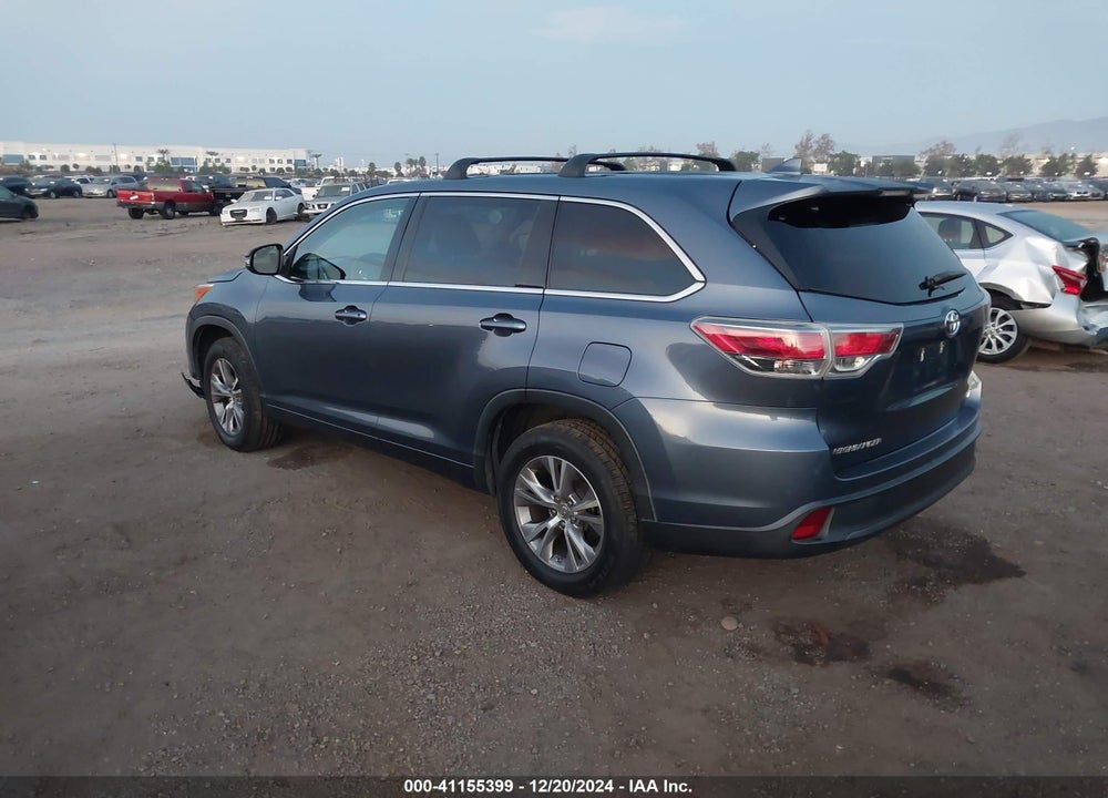 2015 TOYOTA HIGHLANDER LE PLUS V6 VIN: 5TDZKRFH1FS084970