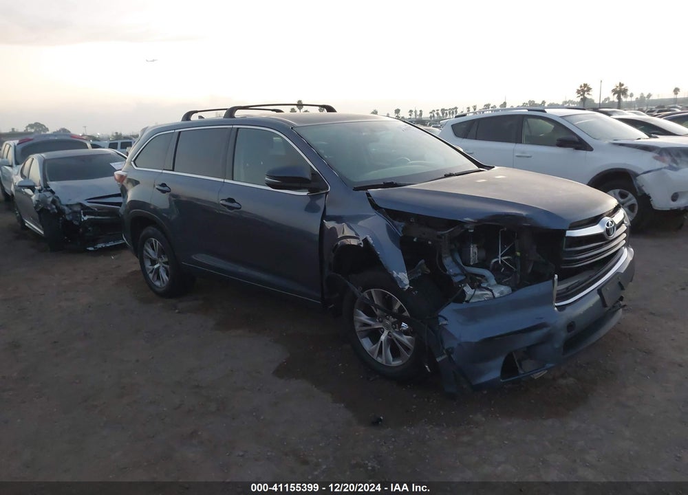 2015 TOYOTA HIGHLANDER LE PLUS V6 VIN: 5TDZKRFH1FS084970