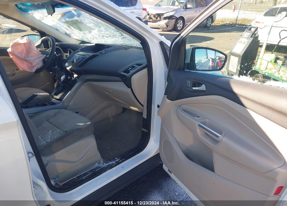 2014 FORD ESCAPE SE VIN: 1FMCU9GX2EUD48211
