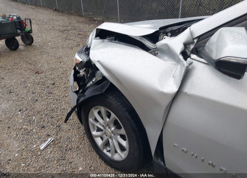 2018 CHEVROLET EQUINOX LT VIN: 2GNAXJEV3J6256840