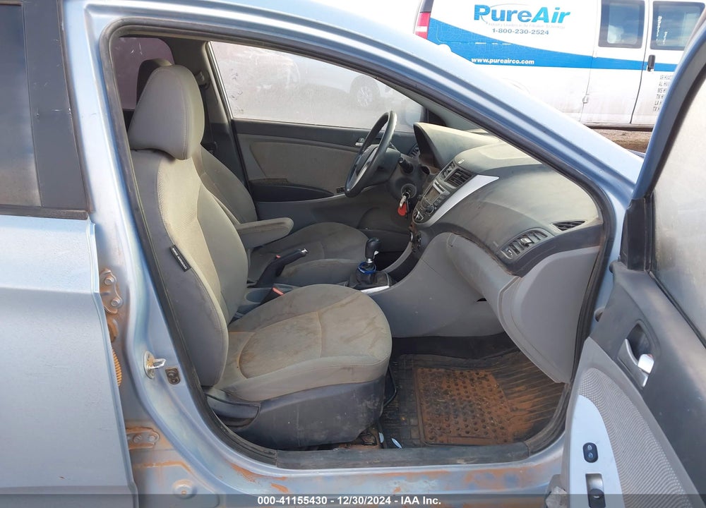 2013 HYUNDAI ACCENT VIN: KMHCT5AE3DU105086