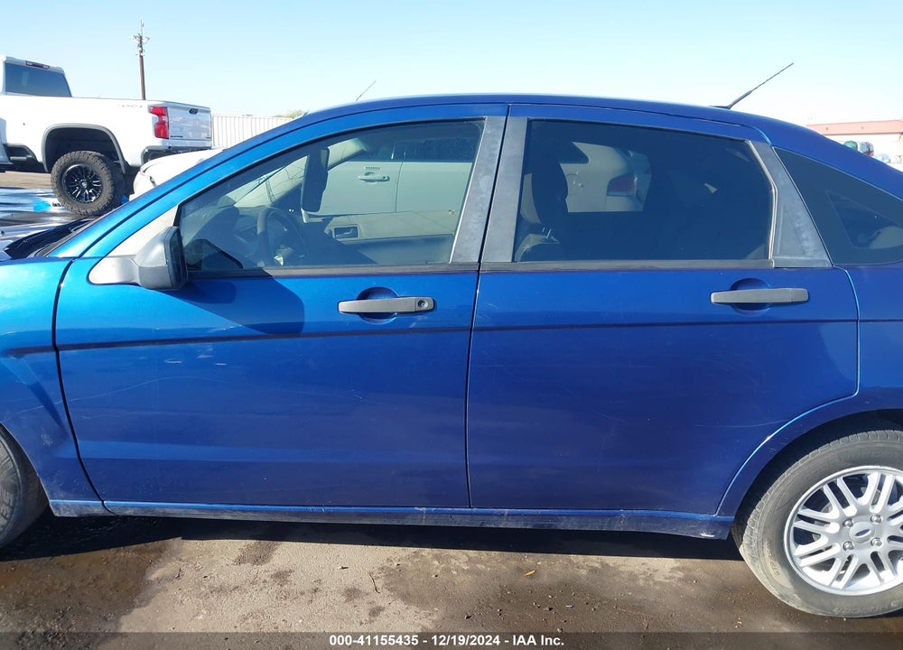 2009 FORD FOCUS SE VIN: 1FAHP35N99W124093