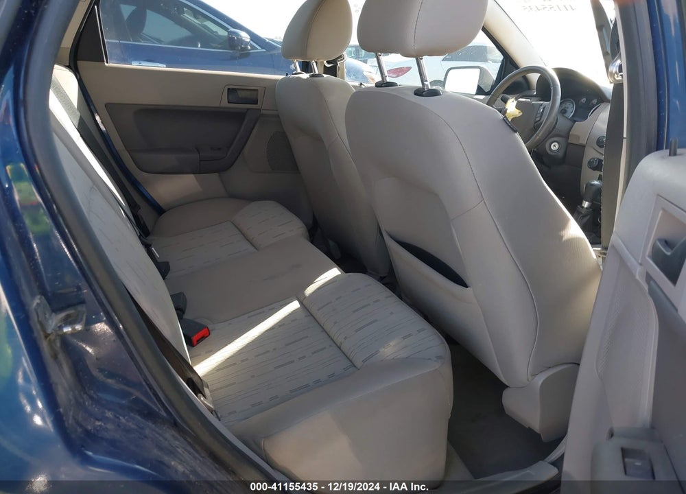 2009 FORD FOCUS SE VIN: 1FAHP35N99W124093