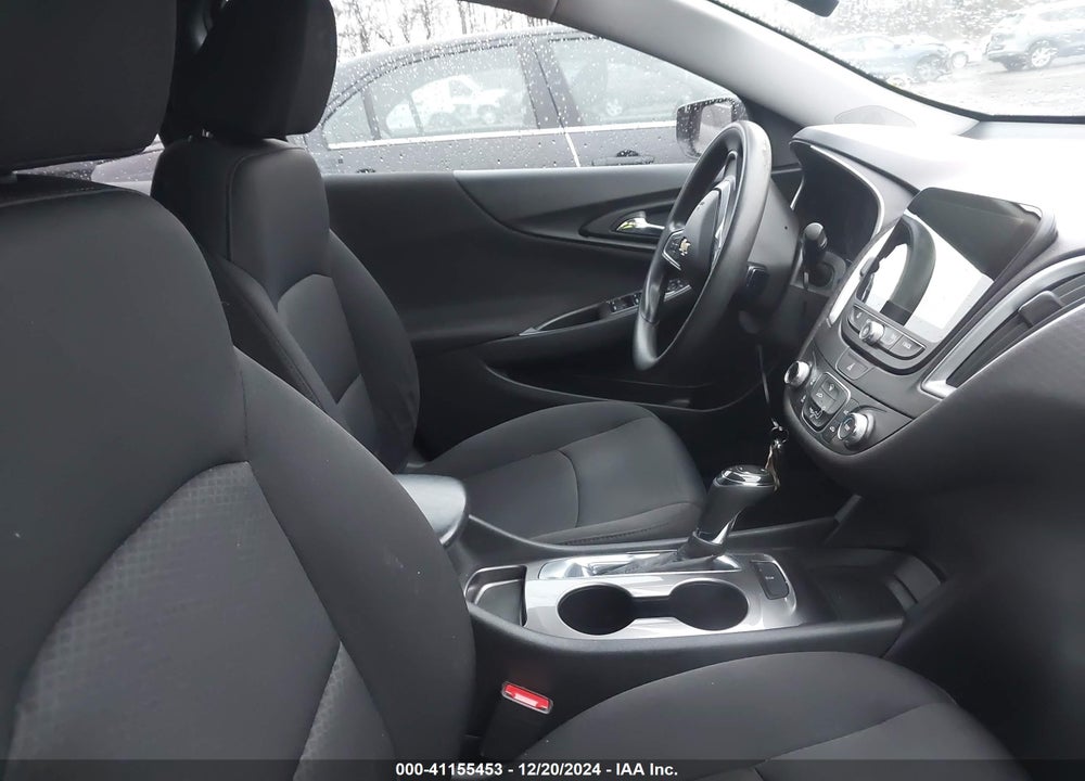 2019 CHEVROLET MALIBU VIN: 1G1ZB5ST1KF224943