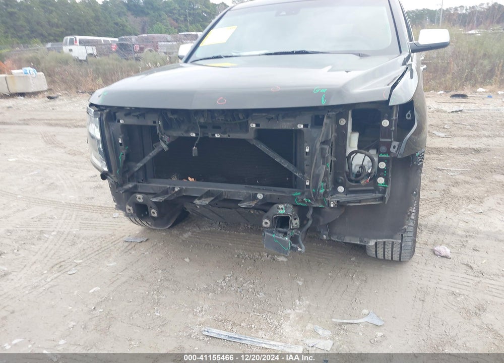 2017 CHEVROLET SUBURBAN PREMIER VIN: 1GNSCJKC6HR166776