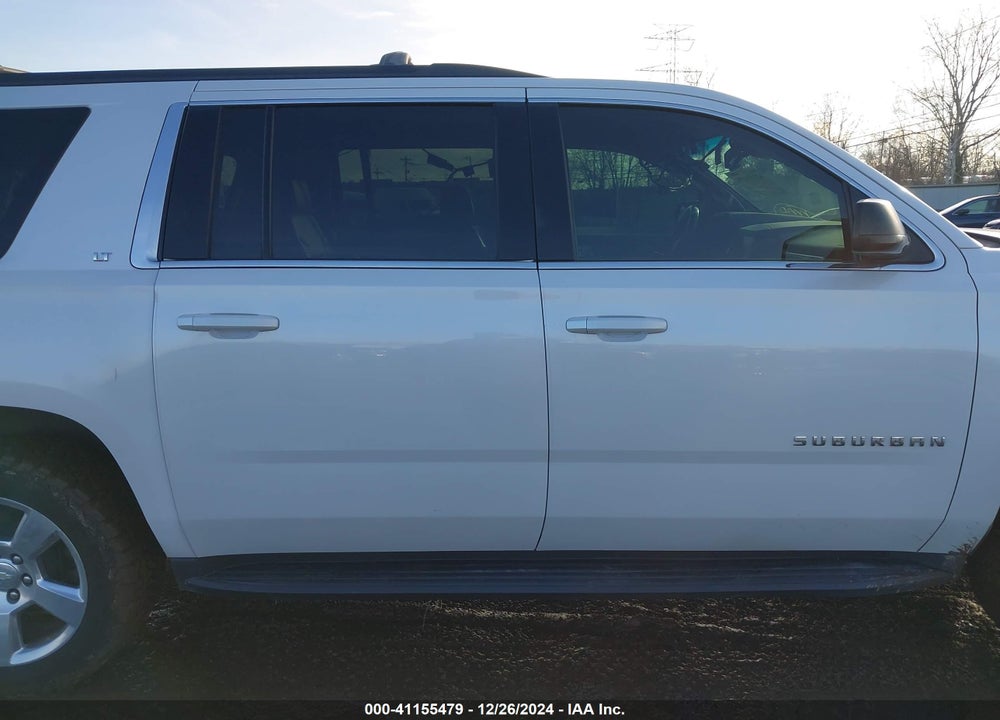 2017 CHEVROLET SUBURBAN LT VIN: 1GNSKHKC7HR161758