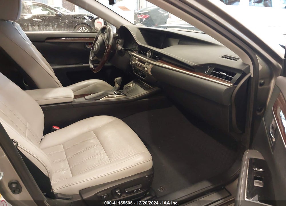 2017 LEXUS ES 350 VIN: 58ABK1GG8HU068308