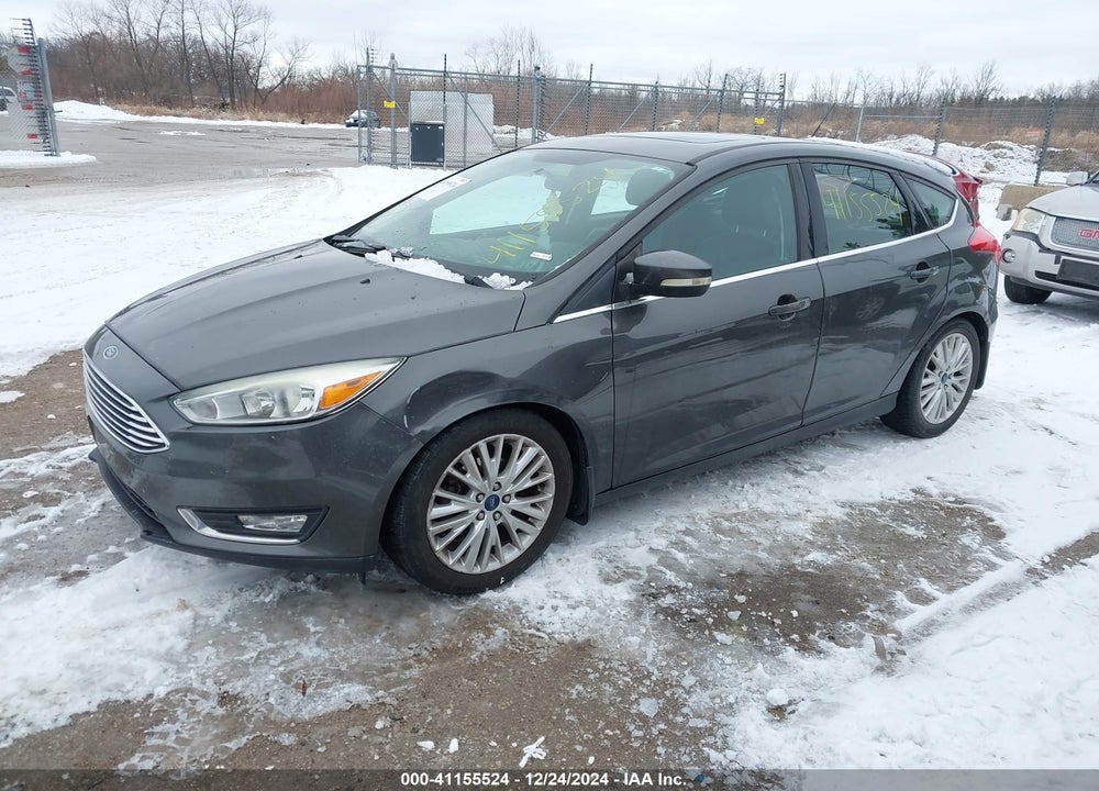 2015 FORD FOCUS TITANIUM VIN: 1FADP3N28FL298917