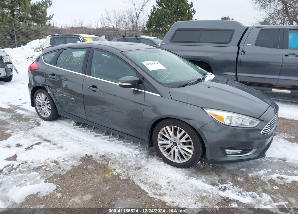 2015 FORD FOCUS TITANIUM VIN: 1FADP3N28FL298917