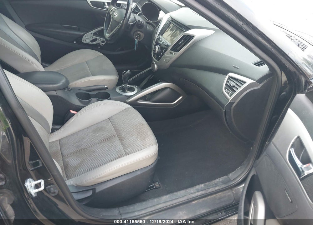 2016 HYUNDAI VELOSTER VIN: KMHTC6ADXGU299228