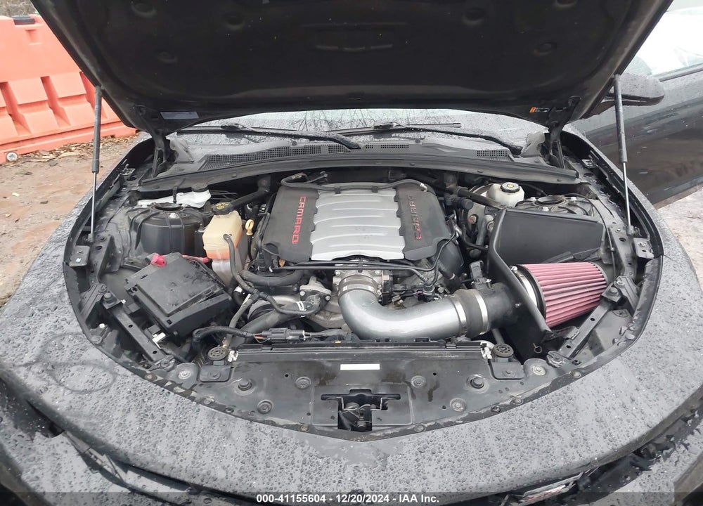 2019 CHEVROLET CAMARO VIN: 1G1FH1R75K0138105