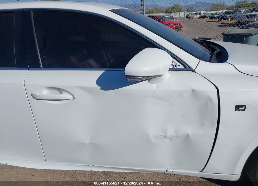 2016 LEXUS IS 200T VIN: JTHBA1D23G5007835