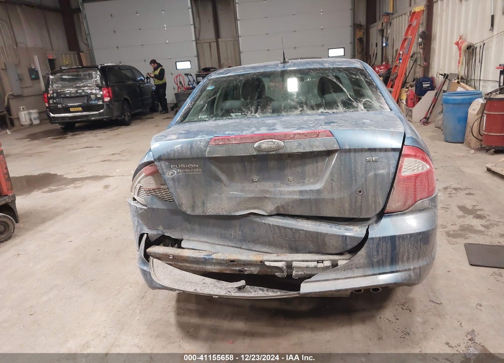 2010 FORD FUSION VIN: 3FAHP0HA2AR142000