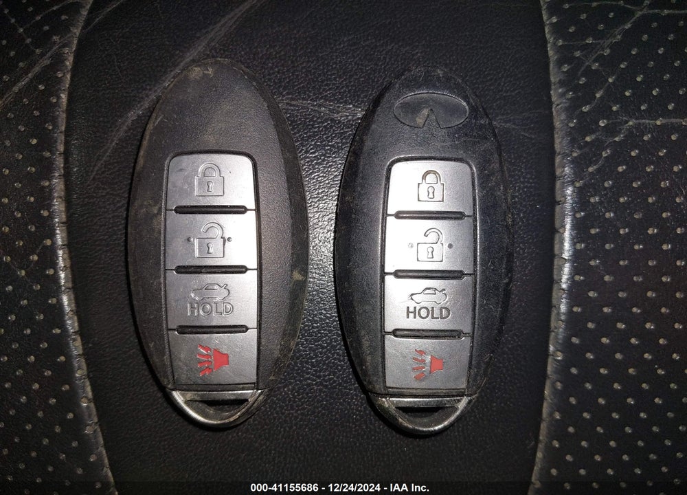 2010 INFINITI G37X VIN: JN1CV6AR4AM450990