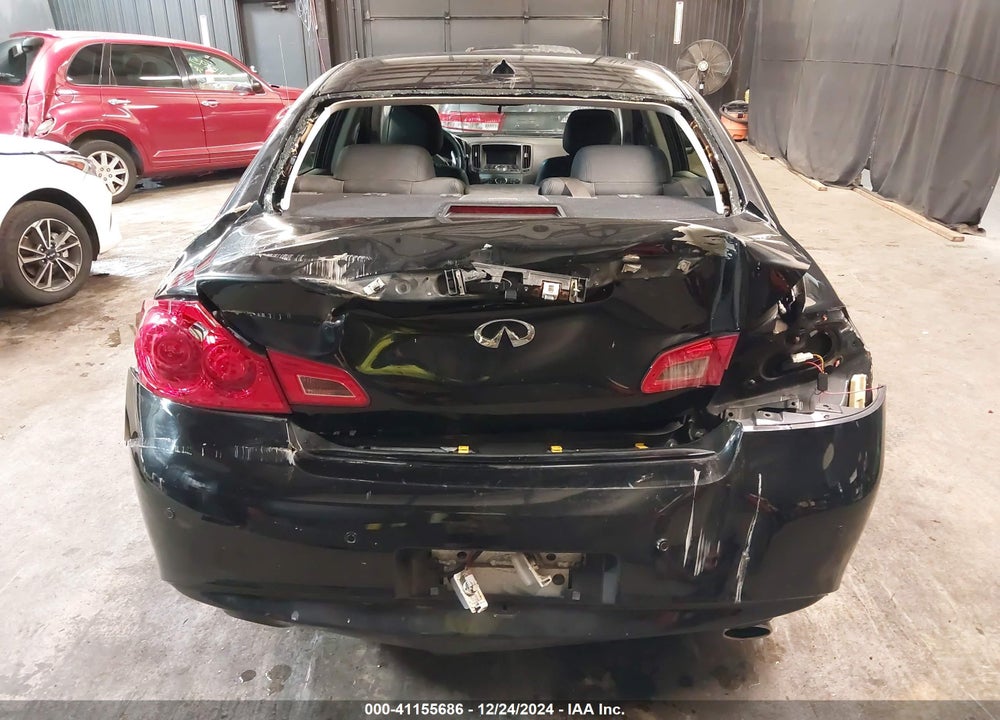 2010 INFINITI G37X VIN: JN1CV6AR4AM450990