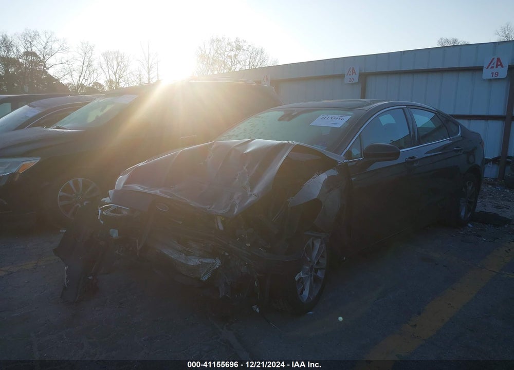 2020 FORD FUSION VIN: 3FA6P0HD0LR262205