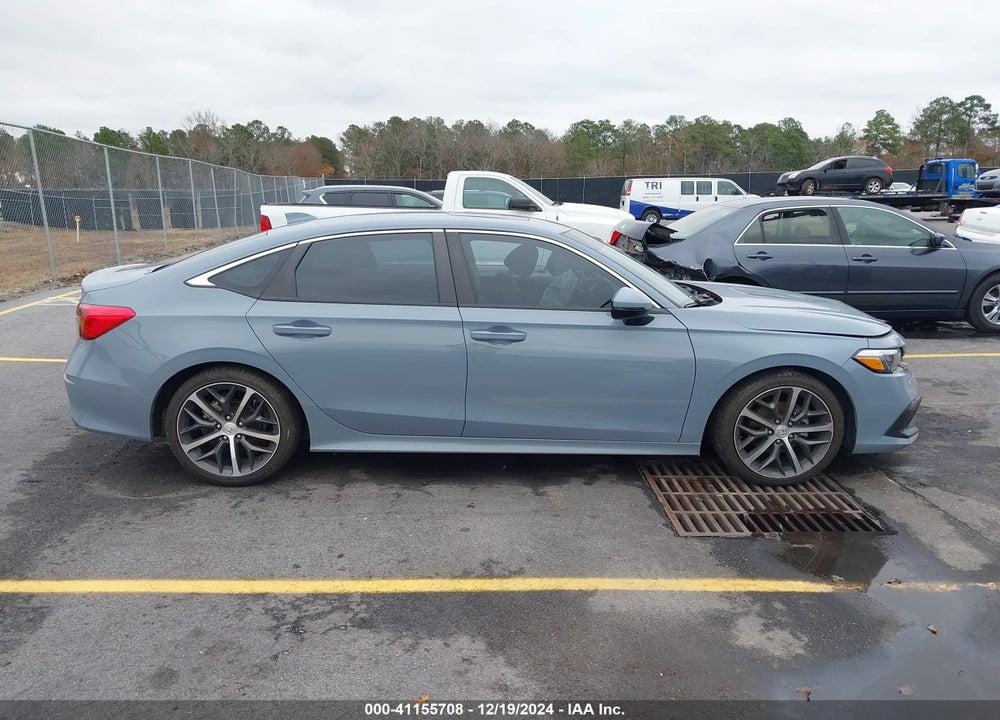 2022 HONDA CIVIC TOURING VIN: 2HGFE1F93NH316858
