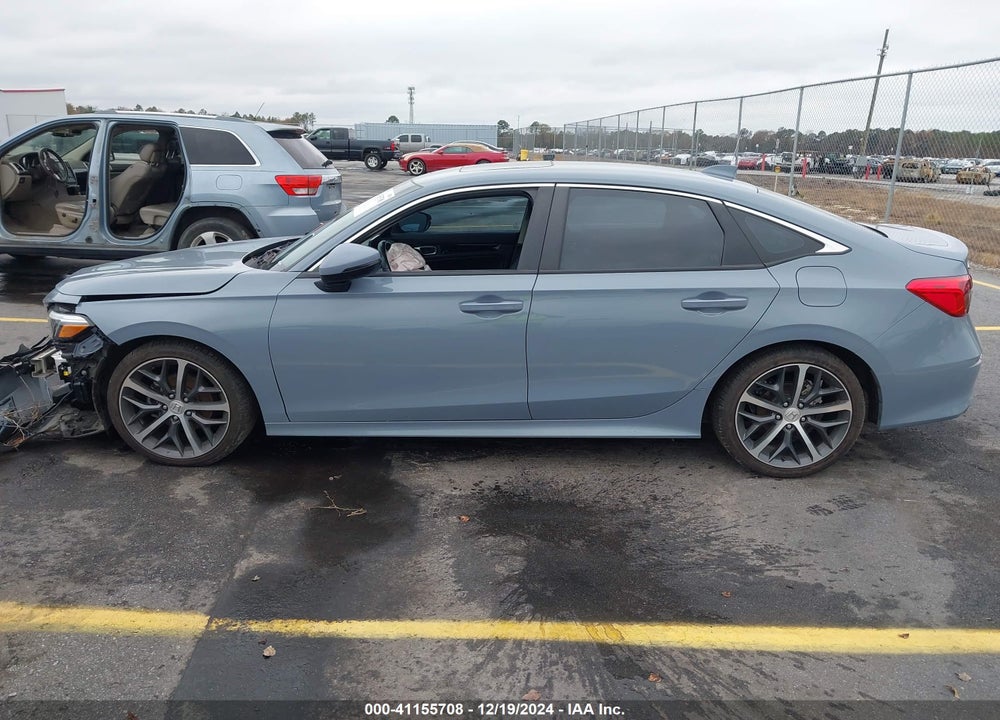 2022 HONDA CIVIC TOURING VIN: 2HGFE1F93NH316858