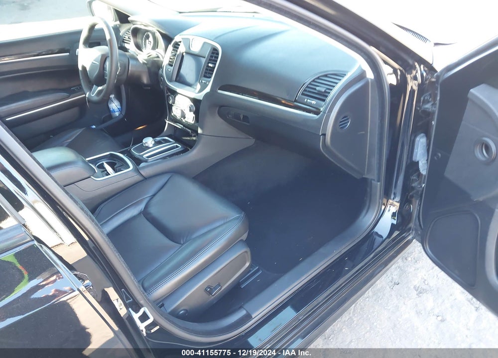 2023 CHRYSLER 300 VIN: 2C3CCADG9PH624486
