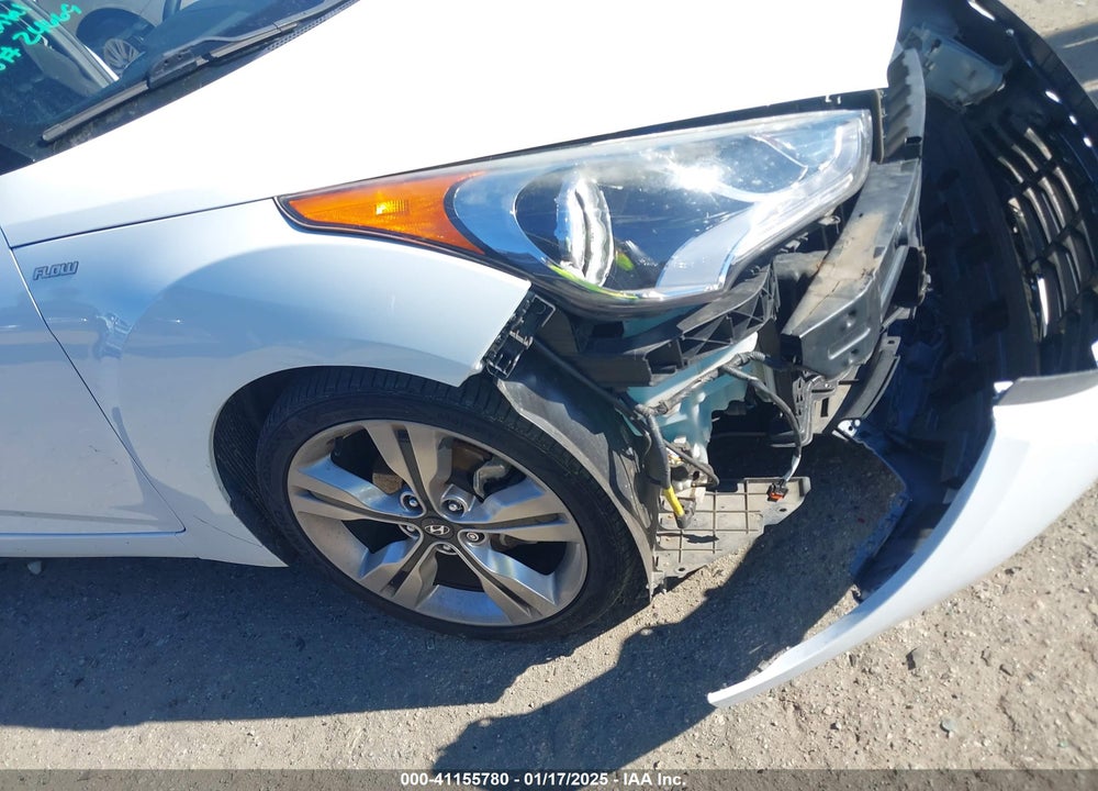 2017 HYUNDAI VELOSTER VIN: KMHTC6AD9HU321835