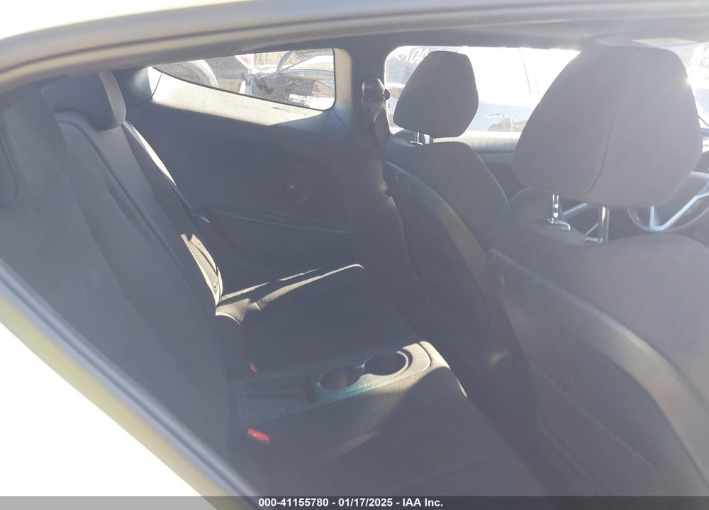 2017 HYUNDAI VELOSTER VIN: KMHTC6AD9HU321835