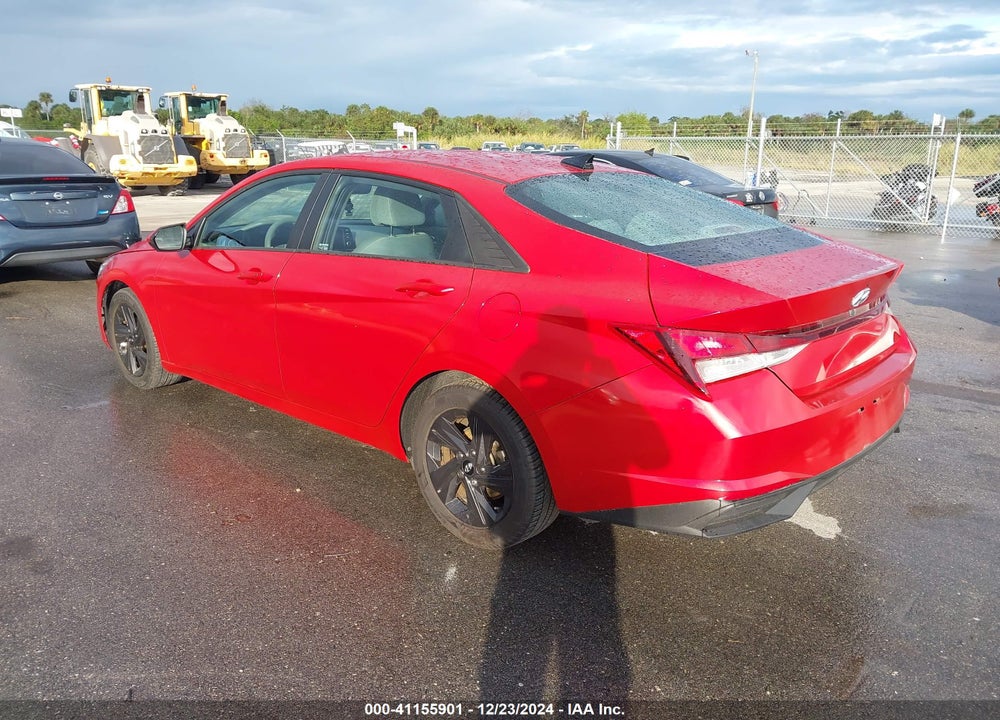 2021 HYUNDAI ELANTRA VIN: 5NPLS4AG2MH004019