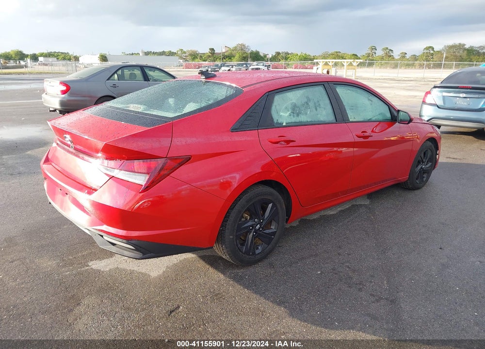 2021 HYUNDAI ELANTRA VIN: 5NPLS4AG2MH004019