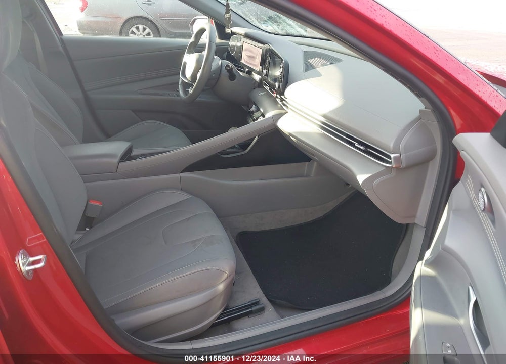 2021 HYUNDAI ELANTRA VIN: 5NPLS4AG2MH004019