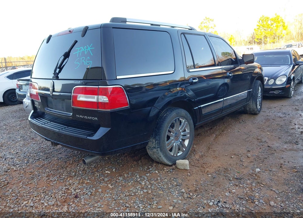 2008 LINCOLN NAVIGATOR VIN: 5LMFU27558LJ22321