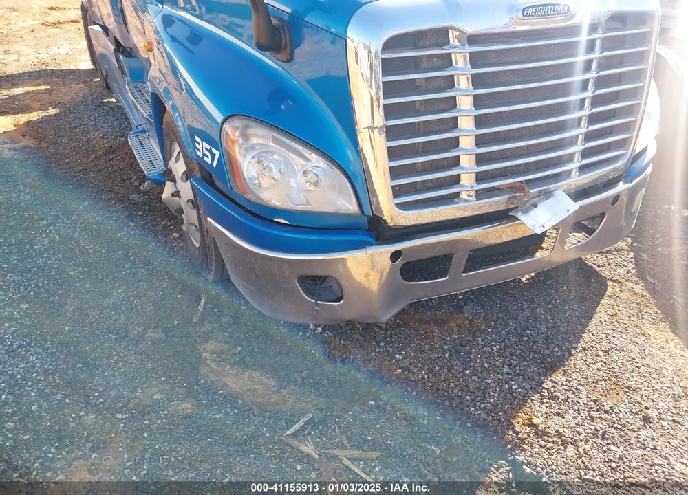 2014 FREIGHTLINER CASCADIA 125 VIN: 3AKJGLBG7ESFT2413