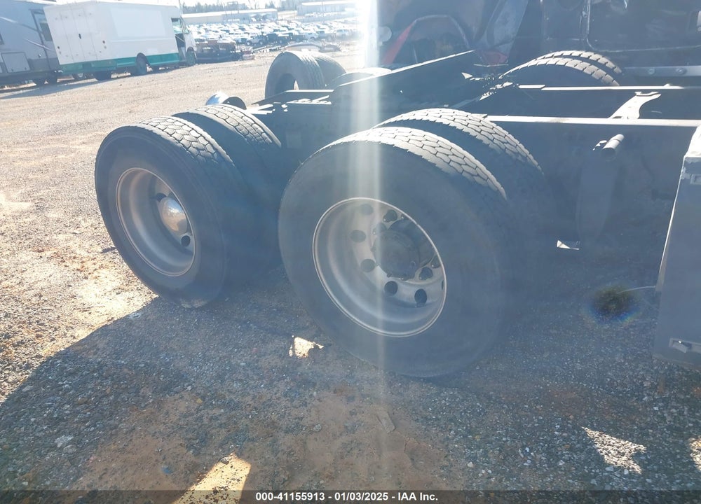 2014 FREIGHTLINER CASCADIA 125 VIN: 3AKJGLBG7ESFT2413