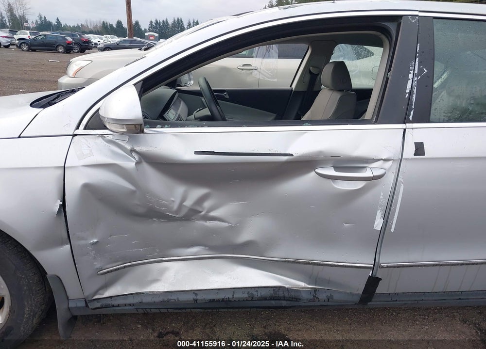2007 VOLKSWAGEN PASSAT VIN: WVWGK73C67P010007