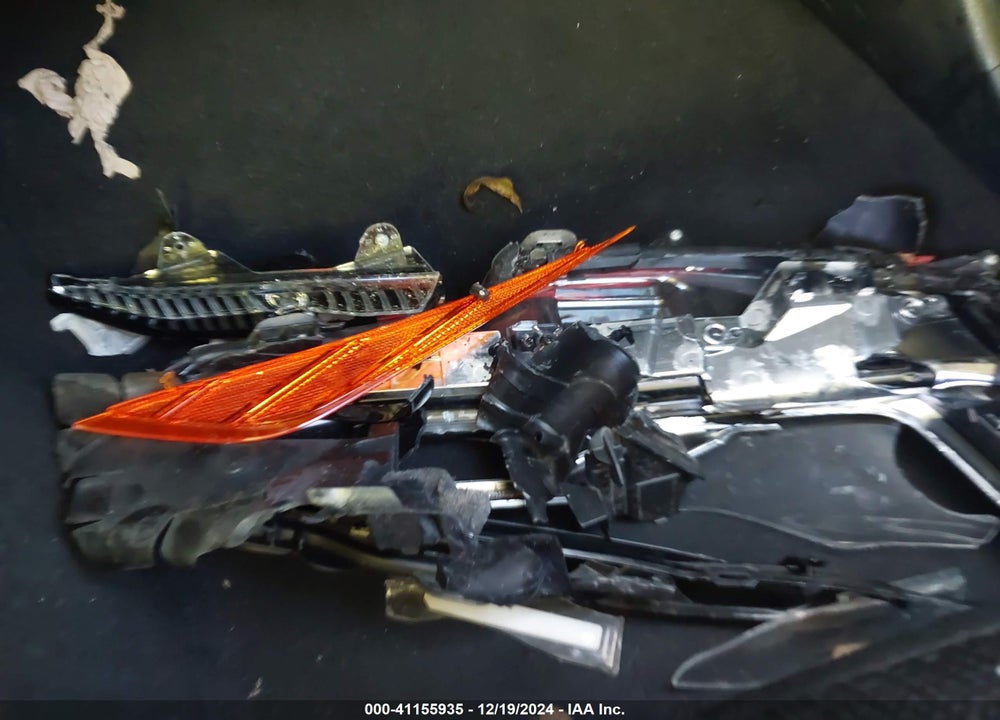2022 TOYOTA PRIUS VIN: JTDKAMFU5N3189130