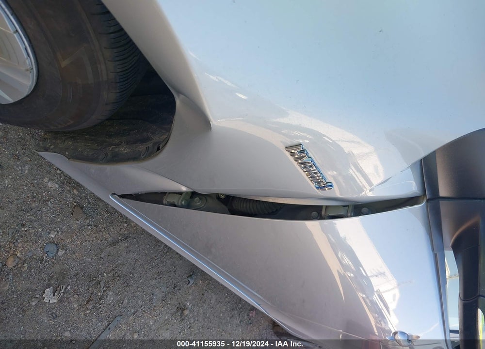 2022 TOYOTA PRIUS VIN: JTDKAMFU5N3189130