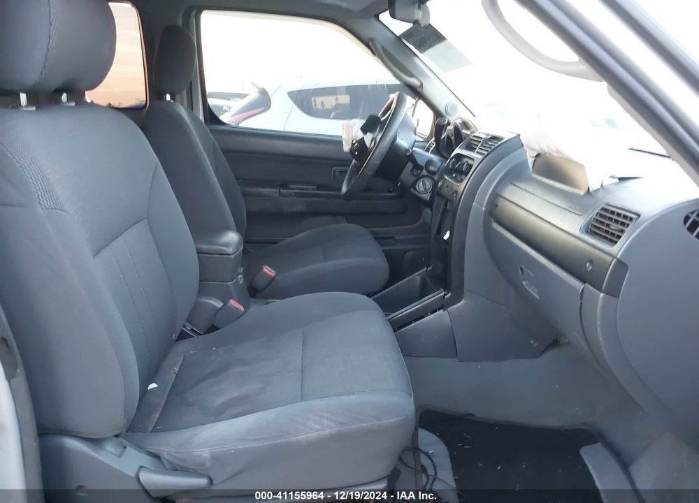 2004 NISSAN FRONTIER XE VIN: 1N6DD26T34C432537