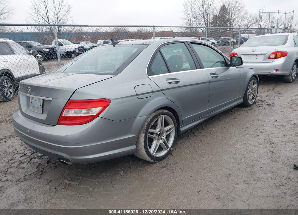 2008 MERCEDES-BENZ C 300 LUXURY/SPORT VIN: WDDGF54X38R012576