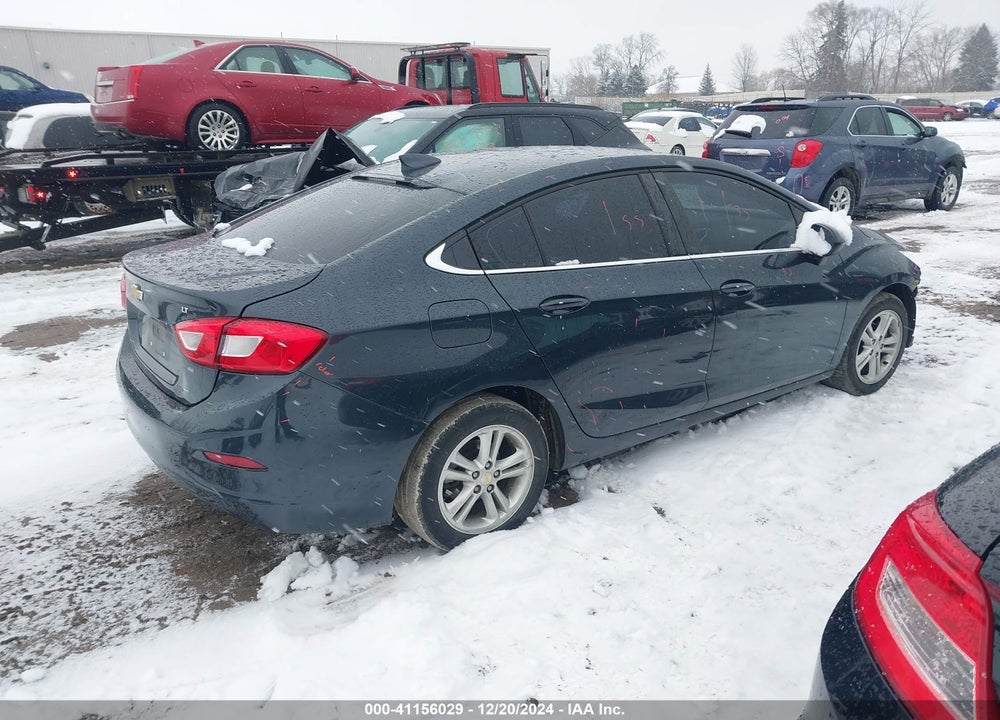 2018 CHEVROLET CRUZE VIN: 1G1BE5SM7J7118961