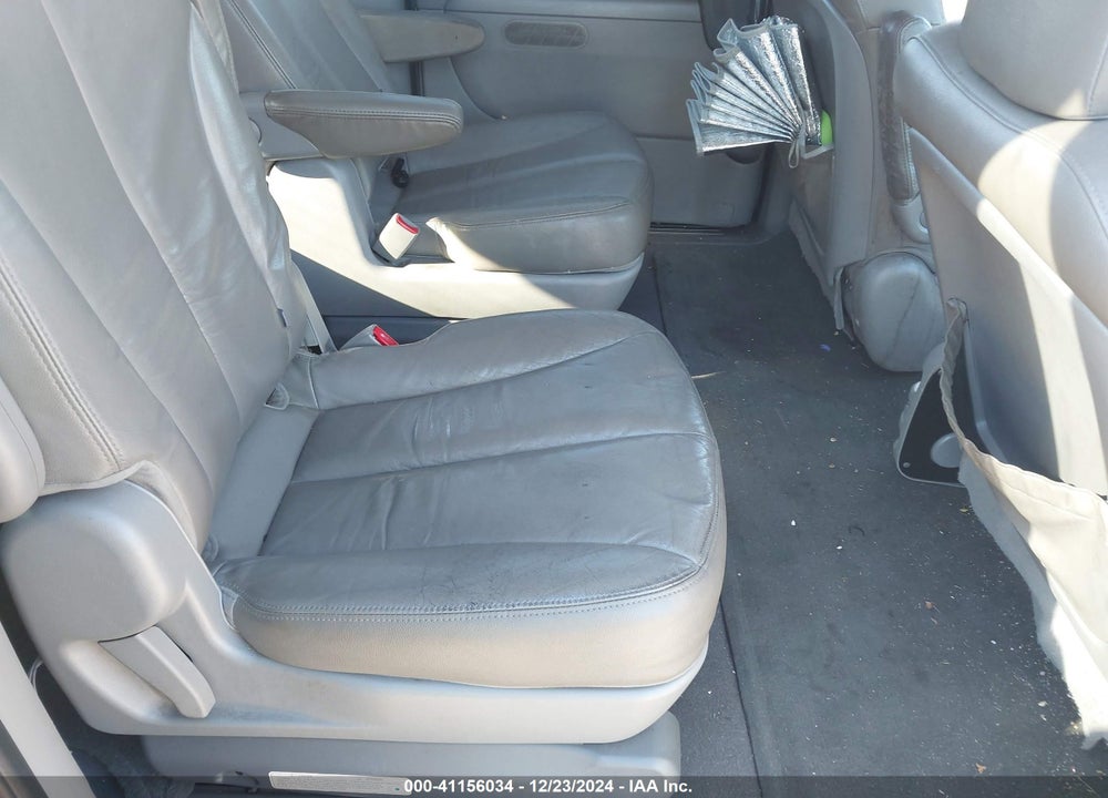 2010 KIA SEDONA VIN: KNDMH4C30A6335605