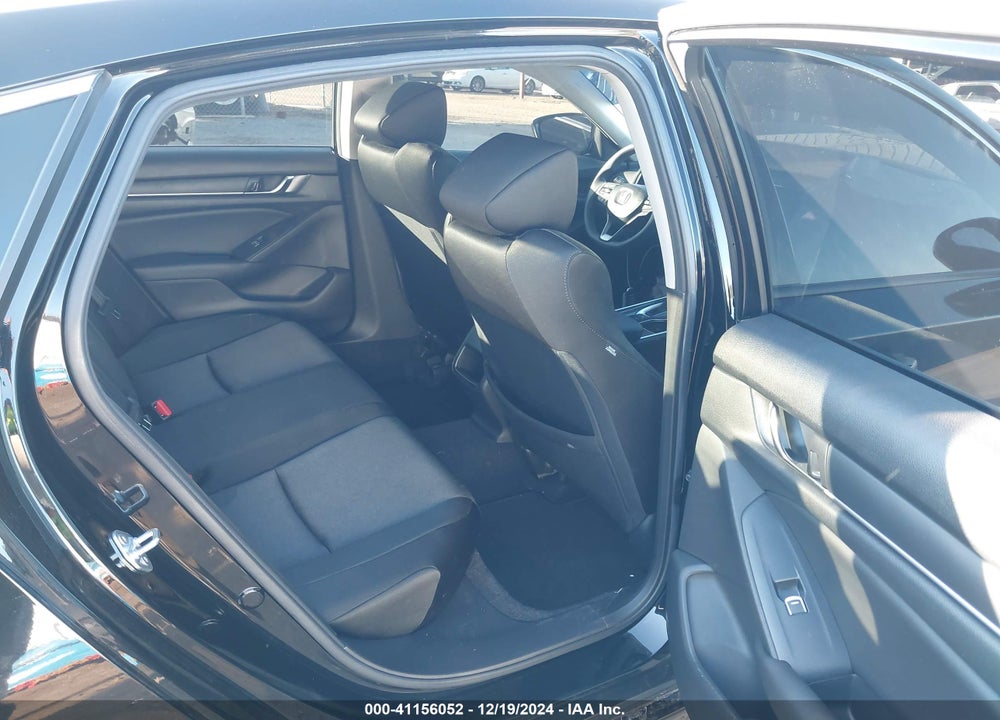 2022 HONDA ACCORD VIN: 1HGCV1F13NA023151