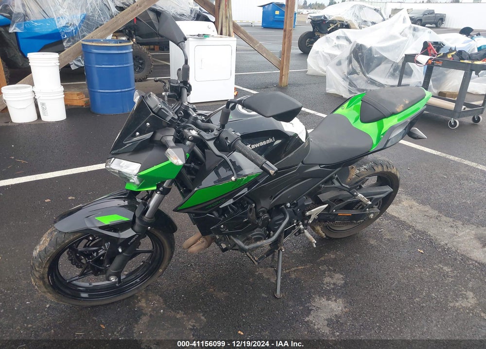 2022 KAWASAKI ER400 D VIN: JKAERKD12NDAF4144