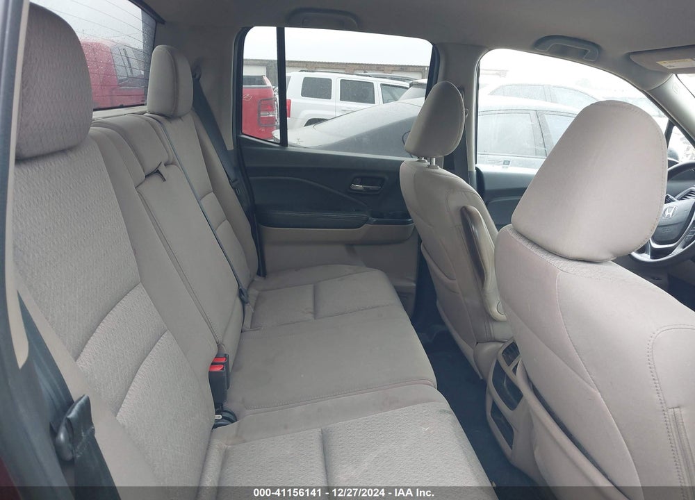 2017 HONDA RIDGELINE RTS VIN: 5FPYK3F40HB037675