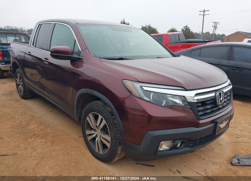 2017 HONDA RIDGELINE RTS VIN: 5FPYK3F40HB037675