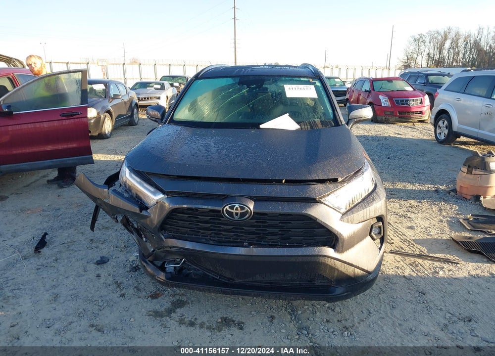 2022 TOYOTA RAV4 XLE PREMIUM VIN: 2T3A1RFV5NC319388