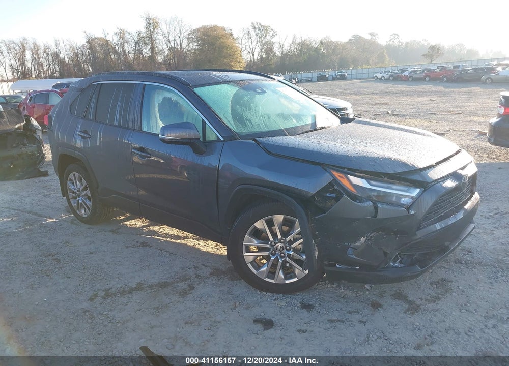 2022 TOYOTA RAV4 XLE PREMIUM VIN: 2T3A1RFV5NC319388