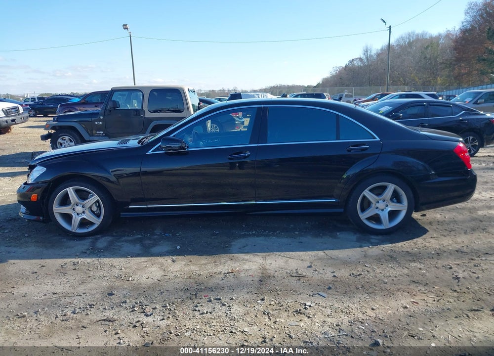 2010 MERCEDES-BENZ S 550 VIN: WDDNG7BB7AA346184