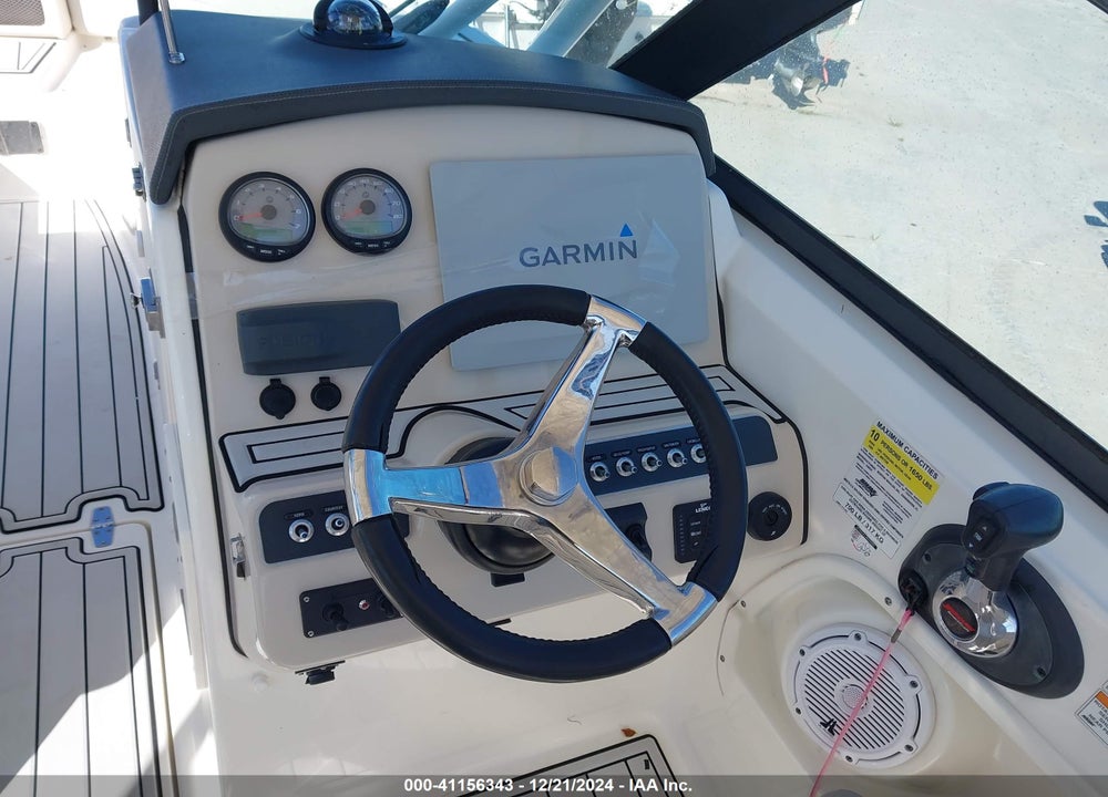 2016 BOSTON WHALER OTHER VIN: BWCE0518H516