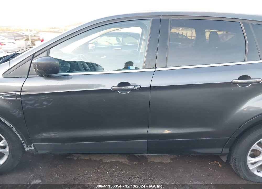 2017 FORD ESCAPE SE VIN: 1FMCU0GD4HUA12484
