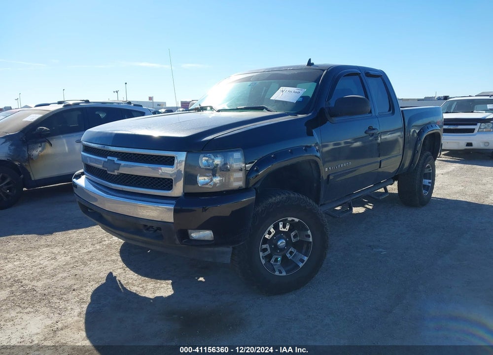 2007 CHEVROLET SILVERADO 1500 LT1 VIN: 1GCEK19C57Z549220