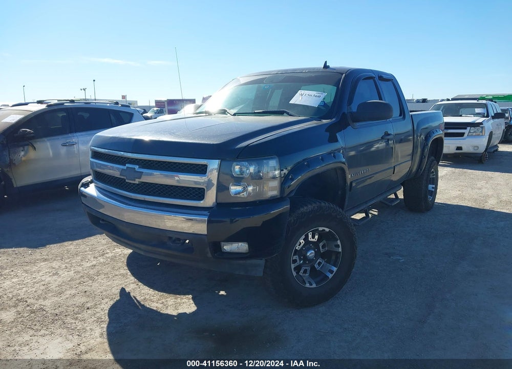 2007 CHEVROLET SILVERADO 1500 LT1 VIN: 1GCEK19C57Z549220
